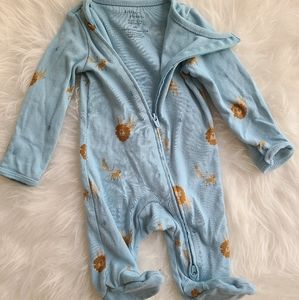 Little Planet organic by Carter's zip footie